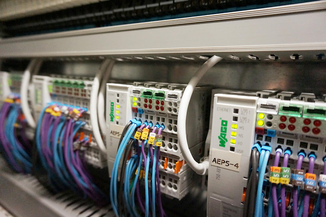 What is a PLC? Programmable Logic Controller by AutomationReadyPanels.com